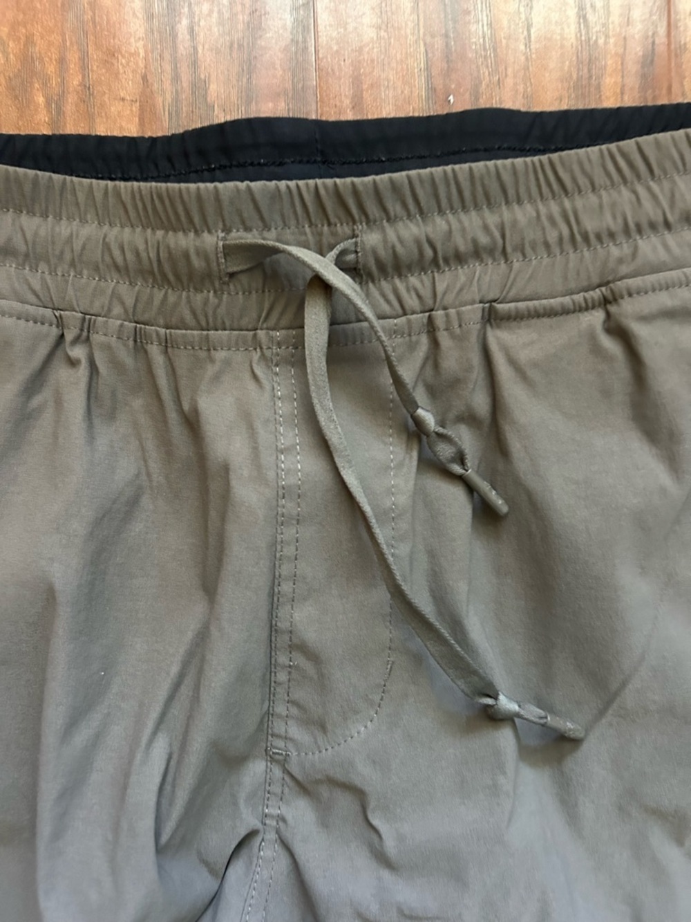 Men’s Olive Green Cargo Shorts Drawstring Breathable Outdoor Adventure Hiking - Picture 3 of 10